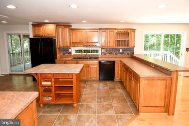 Peaceful Country Home ..SUPER SIZED!! Brick front Split Foyer - photo 16