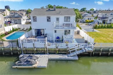 Waterfront Colonial with Stunning Decks & Scenic Views! Welcome - photo 18