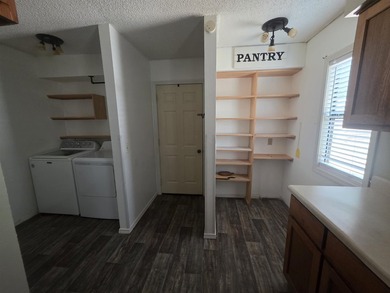 This is a Super-cute home with 2-bedrooms and 1 and a half - photo 21