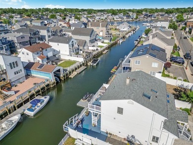 Waterfront Colonial with Stunning Decks & Scenic Views! Welcome - photo 21