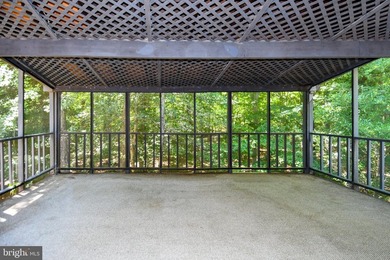 Peaceful Country Home ..SUPER SIZED!! Brick front Split Foyer - photo 22