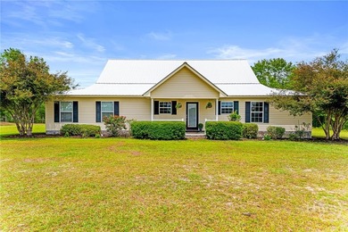 Experience the freedom of country living on 6.4 beautiful acres - photo 2