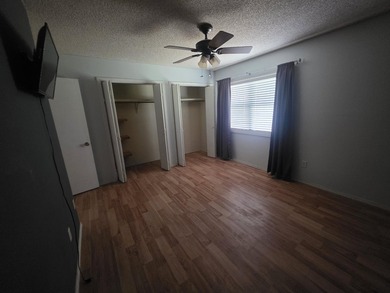 This is a Super-cute home with 2-bedrooms and 1 and a half - photo 37