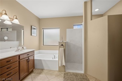 Discover this 2-bedroom, 2.5-bathroom single-family residence - photo 37