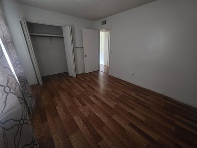 This is a Super-cute home with 2-bedrooms and 1 and a half - photo 40