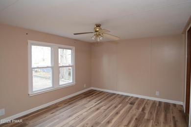 AFFORDABLE ESCAPE AT BEAUTIFUL LAKE WALLENPAUPACK! ONE LEVEL - photo 9