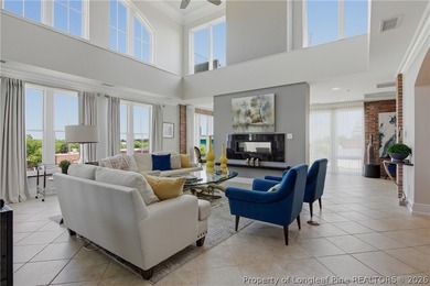 Experience luxury living in this extraordinary downtown - photo 5