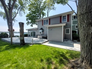 Perfect lakefront location on Eagle Lake in Edwardsburg! This - photo 11