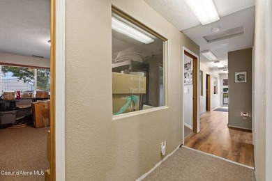 Excellent mixed-use investment opportunity featuring a - photo 17