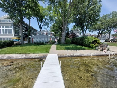 Perfect lakefront location on Eagle Lake in Edwardsburg! This - photo 18