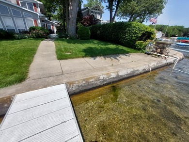 Perfect lakefront location on Eagle Lake in Edwardsburg! This - photo 19