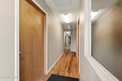 Excellent mixed-use investment opportunity featuring a - photo 20