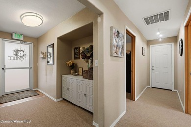 Excellent mixed-use investment opportunity featuring a - photo 21