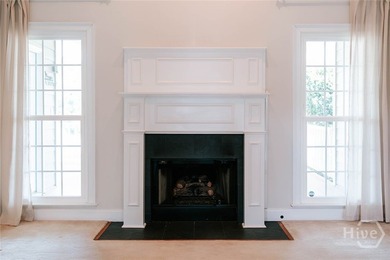 Welcome to this exceptional single-level brick home in Colbert - photo 8