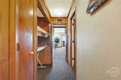 Discover the Savannah Beach & Racquet Club, a gated waterfront - photo 4