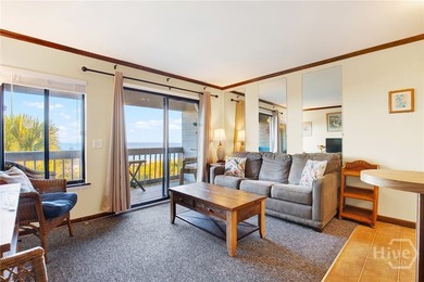 Discover the Savannah Beach & Racquet Club, a gated waterfront - photo 6