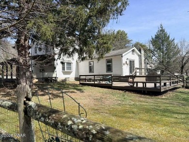 Two Homes on 2.18 Acres - A Rare and Versatile - photo 7