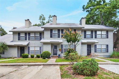 Nestled in one of Savannah's most sought-after gated waterfront - photo 1