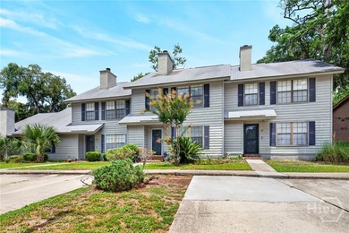 Nestled in one of Savannah's most sought-after gated waterfront - photo 2