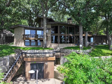 This solid, stalwart home on 100 feet of West Okoboji shoreline - photo 1