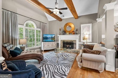 Tucked into a beautifully designed setting, this meticulously - photo 11