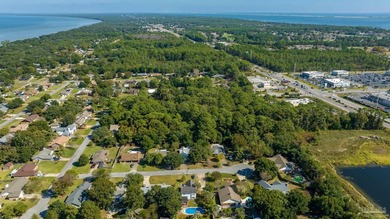 Discover an exceptional opportunity in the heart of Gulf Breeze! - photo 16