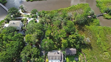 Inspired by the timeless beauty of Savannah's historic squares - photo 8