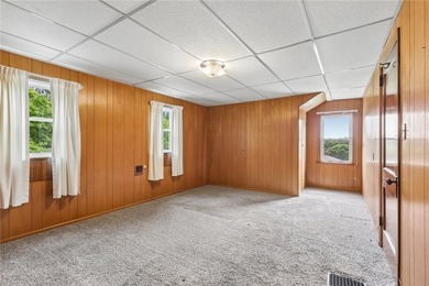 Welcome to a truly special property where space, charm, and - photo 19