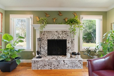 You will fall in love with this well-maintained home in Kenwood - photo 20