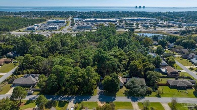 Discover an exceptional opportunity in the heart of Gulf Breeze! - photo 22