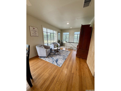 This astounding property has over 1,000 feet of River front - photo 23