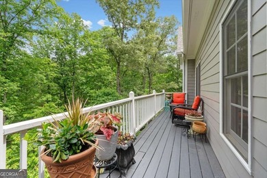 Tucked into a beautifully designed setting, this meticulously - photo 26