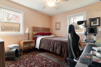 You will fall in love with this well-maintained home in Kenwood - photo 28