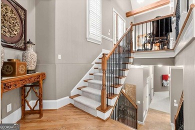 Tucked into a beautifully designed setting, this meticulously - photo 28