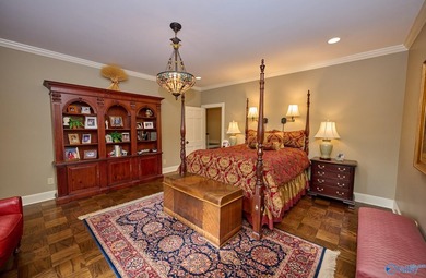 New Price! This gorgeous Southern Estate blends elegance with - photo 28