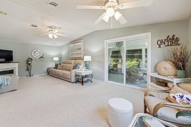 Welcome to easy Florida lake view living in this beautifully - photo 10