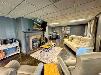 This stunning, sprawling ranch-style home with finished basement - photo 30