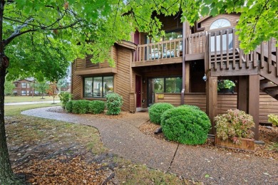 Lake Condo For Sale in Weldon Spring, Missouri