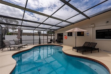 Rare mid-century A-frame pool home in central Sarasota with no - photo 33