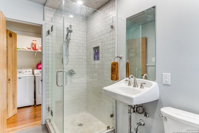 This astounding property has over 1,000 feet of River front - photo 33