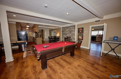 New Price! This gorgeous Southern Estate blends elegance with - photo 35