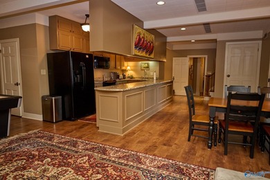 New Price! This gorgeous Southern Estate blends elegance with - photo 36