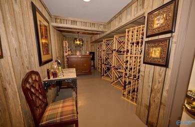 New Price! This gorgeous Southern Estate blends elegance with - photo 39