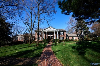 New Price! This gorgeous Southern Estate blends elegance with - photo 43