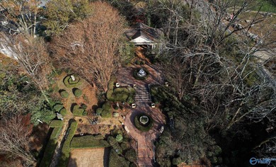 New Price! This gorgeous Southern Estate blends elegance with - photo 49