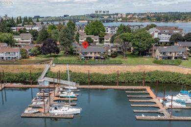 Lake Condo For Sale in Portland, Oregon