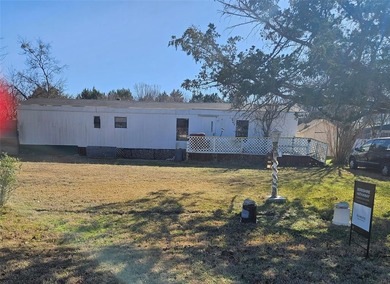 Joe Pool Lake Home For Sale in Grand Prairie Texas