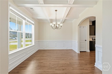 Offering space, thoughtful updates, and everyday convenience - photo 3