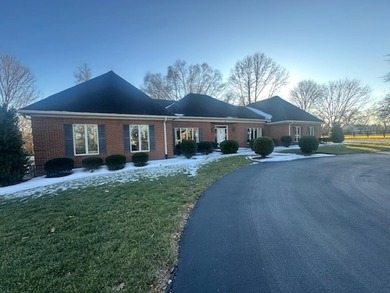 Barren River Home Active Under Contract in Bowling Green Kentucky