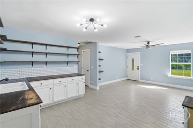 Welcome to 103 Touchstone Drive in Brunswick! This 3-bedroom - photo 10
